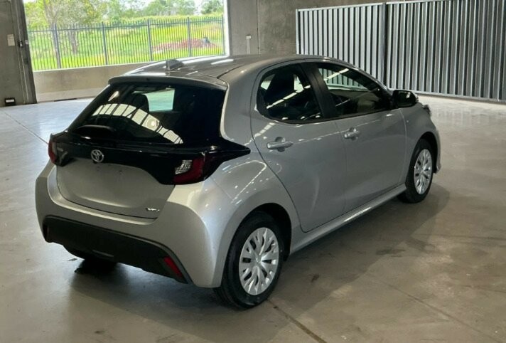 Toyota Yaris image 3
