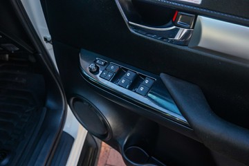 https://vehicle-cdn.autoleague.cloud/28166_6512488_11.jpg