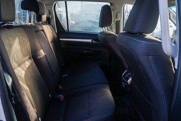 https://vehicle-cdn.autoleague.cloud/28166_6512488_8.jpg