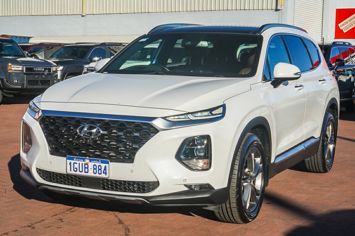 Hyundai Santa Fe image 4