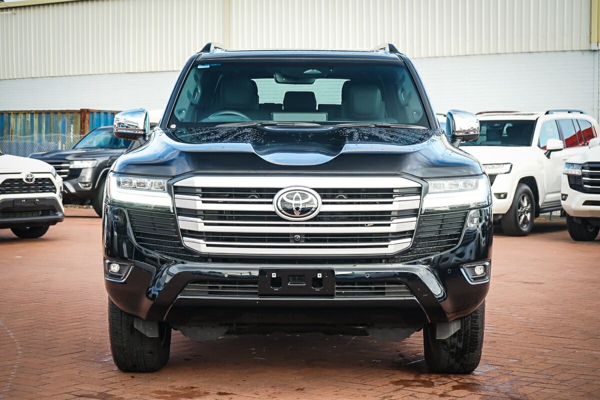 Toyota Landcruiser image 3