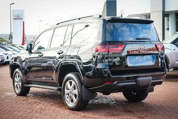 https://vehicle-cdn.autoleague.cloud/28166_6512503_6.jpg