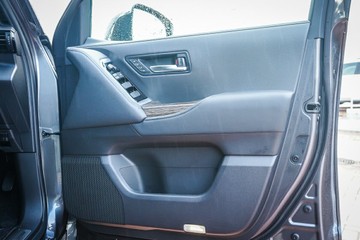 https://vehicle-cdn.autoleague.cloud/28166_6512504_15.jpg