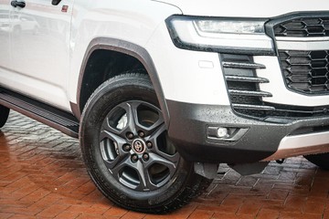 https://vehicle-cdn.autoleague.cloud/28166_6512542_2.jpg