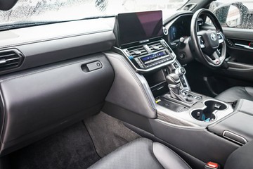 https://vehicle-cdn.autoleague.cloud/28166_6512542_25.jpg