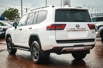 https://vehicle-cdn.autoleague.cloud/28166_6512542_5.jpg