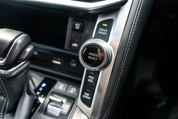 https://vehicle-cdn.autoleague.cloud/28166_6512554_22.jpg