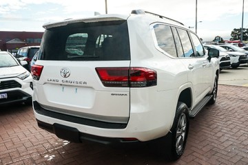 https://vehicle-cdn.autoleague.cloud/28166_6512554_7.jpg