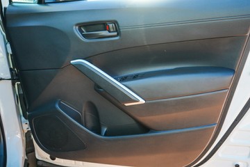 https://vehicle-cdn.autoleague.cloud/28166_6512557_11.jpg