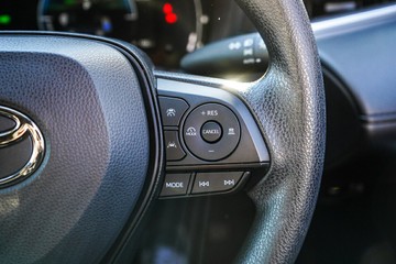 https://vehicle-cdn.autoleague.cloud/28166_6512557_14.jpg