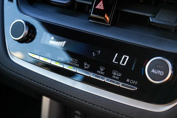 https://vehicle-cdn.autoleague.cloud/28166_6512557_19.jpg
