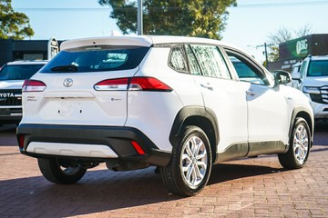 https://vehicle-cdn.autoleague.cloud/28166_6512557_8.jpg