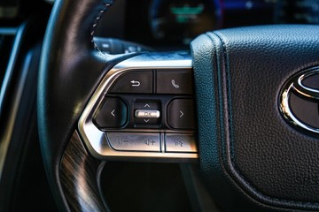 https://vehicle-cdn.autoleague.cloud/28166_6512559_17.jpg