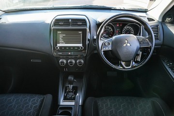 https://vehicle-cdn.autoleague.cloud/28166_6512566_12.jpg
