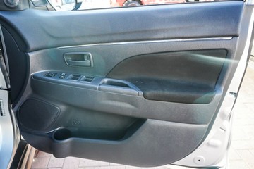 https://vehicle-cdn.autoleague.cloud/28166_6512566_13.jpg