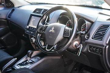 https://vehicle-cdn.autoleague.cloud/28166_6512566_15.jpg