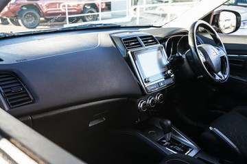 https://vehicle-cdn.autoleague.cloud/28166_6512566_23.jpg