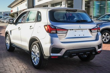 https://vehicle-cdn.autoleague.cloud/28166_6512566_6.jpg