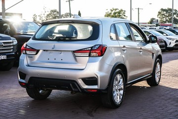 https://vehicle-cdn.autoleague.cloud/28166_6512566_8.jpg