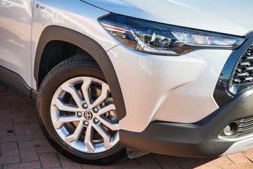 https://vehicle-cdn.autoleague.cloud/28166_6512581_2.jpg