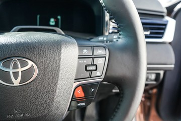 https://vehicle-cdn.autoleague.cloud/28166_6512584_14.jpg