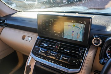 https://vehicle-cdn.autoleague.cloud/28166_6512591_15.jpg