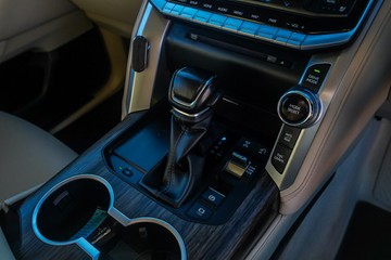 https://vehicle-cdn.autoleague.cloud/28166_6512591_16.jpg