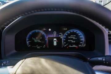 https://vehicle-cdn.autoleague.cloud/28166_6512594_15.jpg