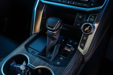 https://vehicle-cdn.autoleague.cloud/28166_6512594_17.jpg