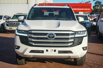 https://vehicle-cdn.autoleague.cloud/28166_6512594_3.jpg