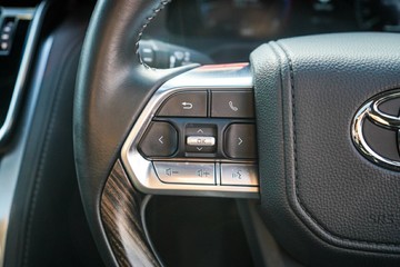https://vehicle-cdn.autoleague.cloud/28166_6512595_18.jpg