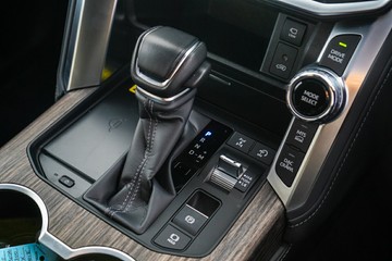 https://vehicle-cdn.autoleague.cloud/28166_6512595_22.jpg