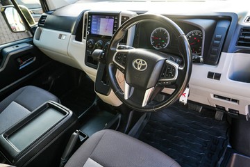https://vehicle-cdn.autoleague.cloud/28166_6512615_15.jpg