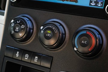 https://vehicle-cdn.autoleague.cloud/28166_6512615_21.jpg