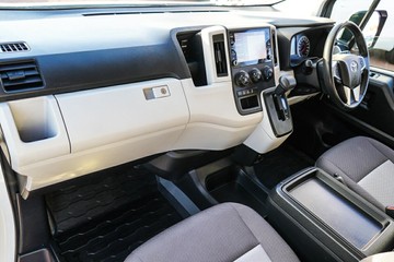 https://vehicle-cdn.autoleague.cloud/28166_6512615_23.jpg