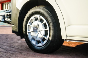 https://vehicle-cdn.autoleague.cloud/28166_6512615_5.jpg