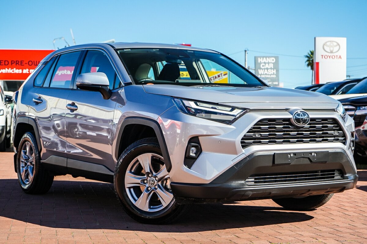 Toyota Rav4 image 1