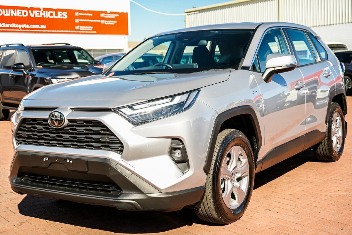 Toyota Rav4 image 4