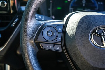 https://vehicle-cdn.autoleague.cloud/28166_6512621_15.jpg