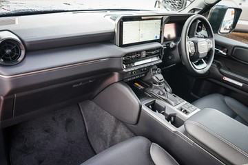 https://vehicle-cdn.autoleague.cloud/28166_6512628_23.jpg