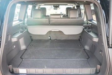 https://vehicle-cdn.autoleague.cloud/28166_6512628_9.jpg