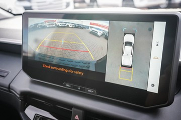 https://vehicle-cdn.autoleague.cloud/28166_6512639_19.jpg