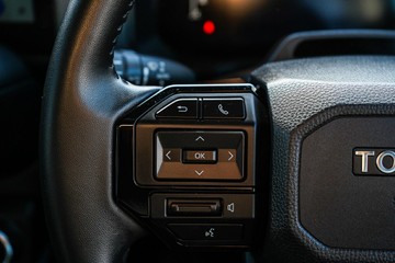 https://vehicle-cdn.autoleague.cloud/28166_6512644_16.jpg