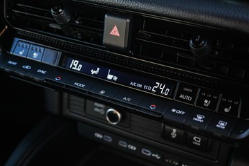 https://vehicle-cdn.autoleague.cloud/28166_6512644_19.jpg