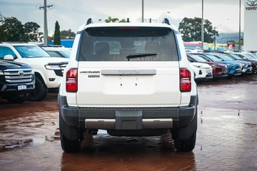 https://vehicle-cdn.autoleague.cloud/28166_6512647_7.jpg
