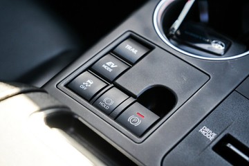 https://vehicle-cdn.autoleague.cloud/28166_6512664_20.jpg