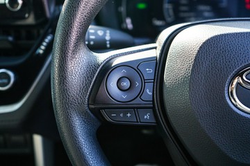 https://vehicle-cdn.autoleague.cloud/28166_6512668_15.jpg
