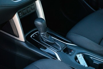 https://vehicle-cdn.autoleague.cloud/28166_6512668_21.jpg