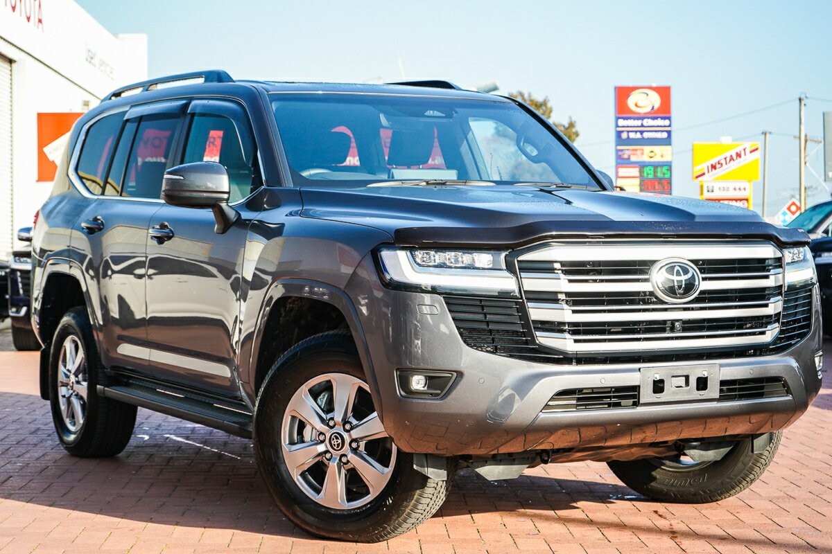 Toyota Landcruiser image 1