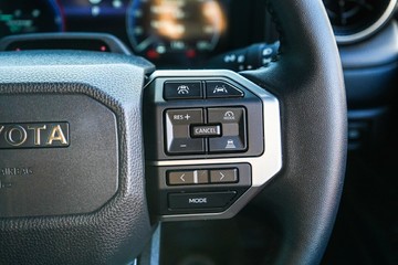 https://vehicle-cdn.autoleague.cloud/28166_6512688_16.jpg